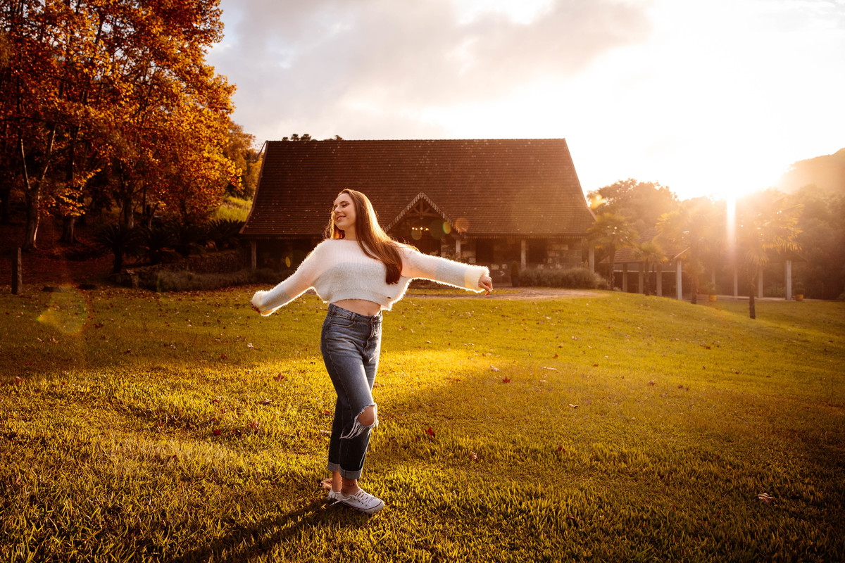 Ensaio externo ensaio de 15 15 anos ensaio fotográfico Serra Gaúcha Debutantes Aline Bortolini fotografia garibaldi - RS Vale dos Vinhedos Aline Bortolini Fotografia meu 15 villa fitarelli 2021 debutante inverno fotografia externa fotografia de família 