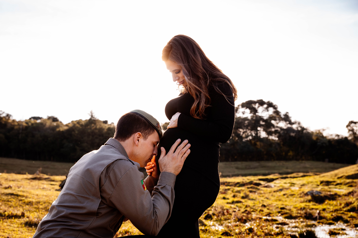 Ensaio Gestante Gestação  Bebê à Bordo Fotografia de gestante Fotógrafos em Garibaldi Fotografia em garibaldi Aline Bortolini Aline Bortolini Fotografia Fotografia em Bento Gonçalves Doce espera Fotografia no vale dos vinhedos Mãe de menina