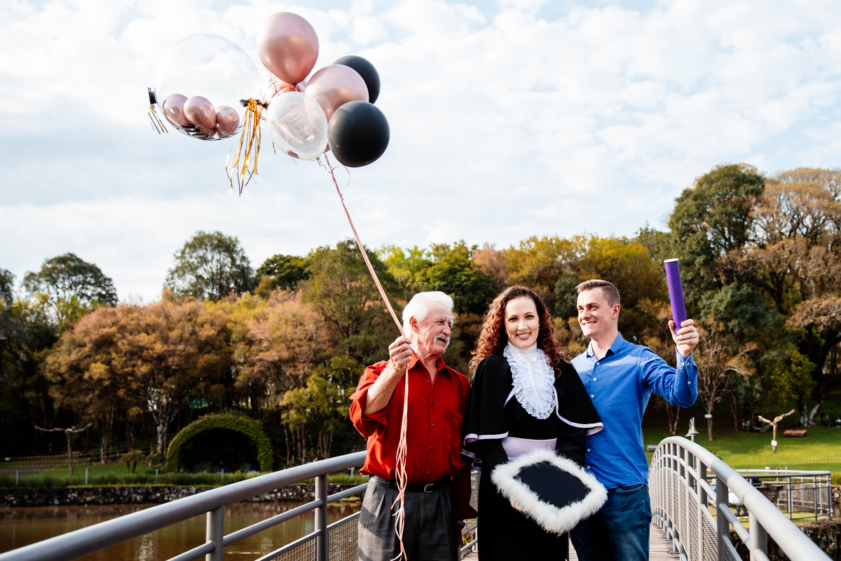 Formatura colação de grau fotografia de formatura festa de formatura  aline bortolini fotografia eventos vale dos vinhedos garibaldi bento gonçalves Carlos Barbosa publicidade e propaganda fsg 