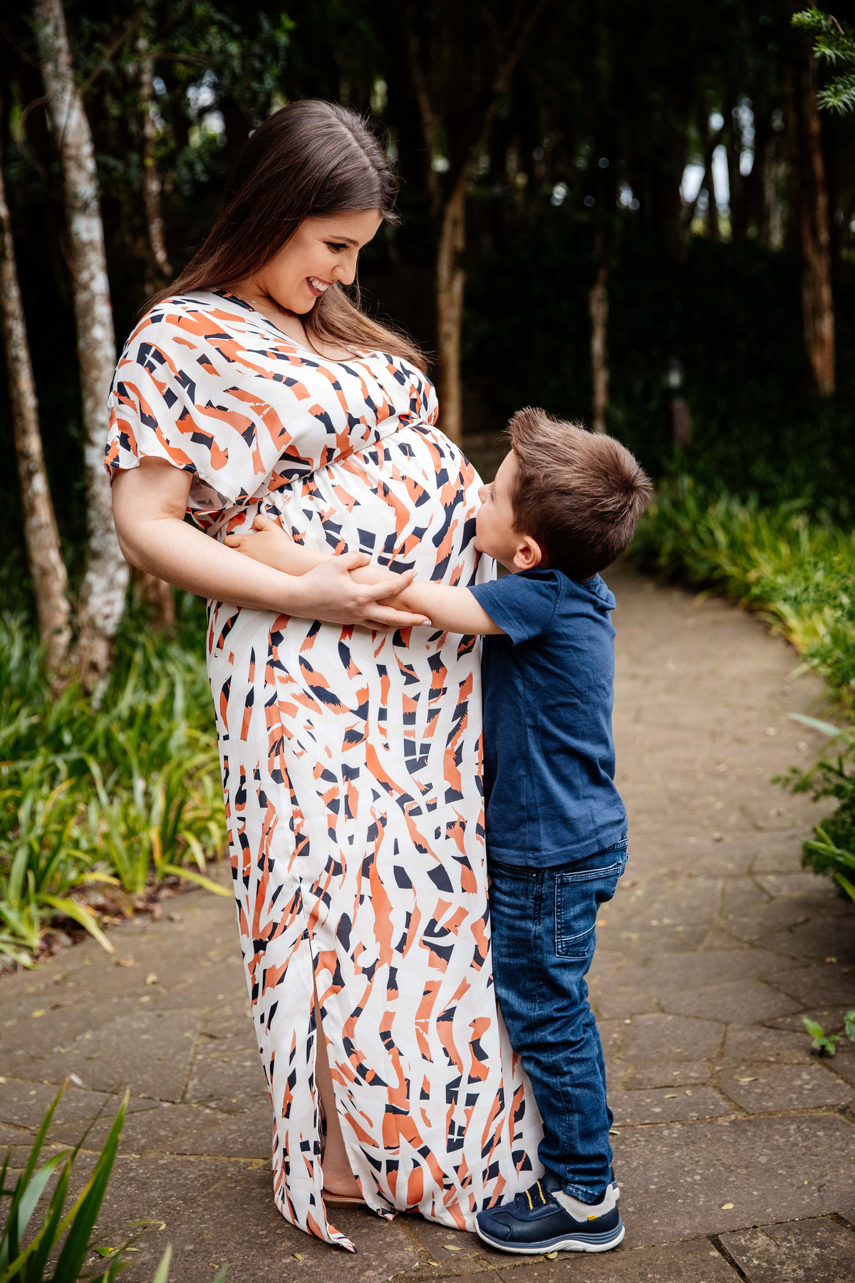 Ensaio Gestante Gestação  Bebê à Bordo Fotografia de gestante Fotógrafos em Garibaldi Fotografia em garibaldi Aline Bortolini Aline Bortolini Fotografia Fotografia em Bento Gonçalves Doce espera Fotografia no vale dos vinhedos Mãe de menino família