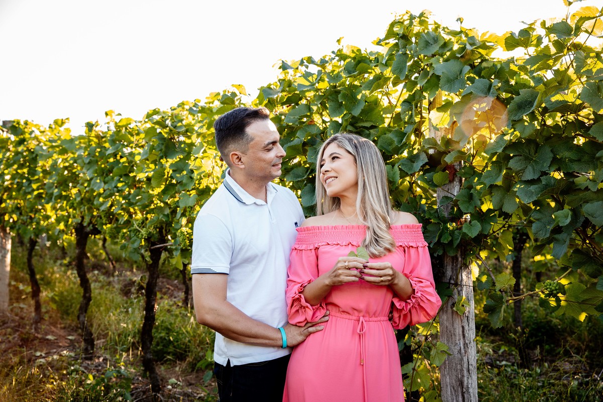 Vinhedos Amor História Fotografia Aline Bortolini Fotografia Fotógrafo no vale dos vinhedos Case na Serra Gaúcha Garibaldi Bento Gonçalves Ensaio de casal Ensaio externo Bodas de prata Vinho Celebração