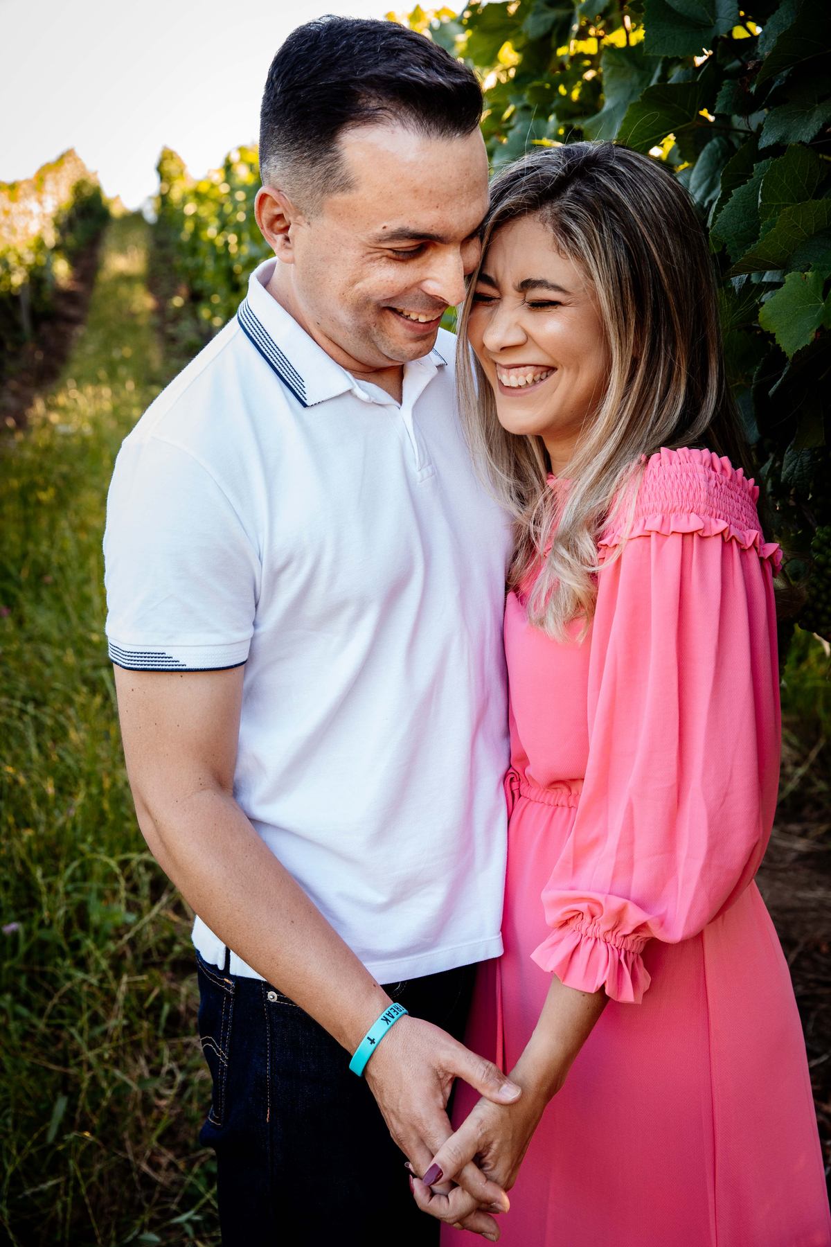 Vinhedos Amor História Fotografia Aline Bortolini Fotografia Fotógrafo no vale dos vinhedos Case na Serra Gaúcha Garibaldi Bento Gonçalves Ensaio de casal Ensaio externo Bodas de prata Vinho Celebração