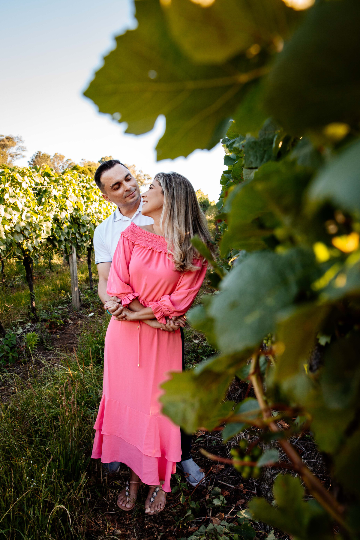 Vinhedos Amor História Fotografia Aline Bortolini Fotografia Fotógrafo no vale dos vinhedos Case na Serra Gaúcha Garibaldi Bento Gonçalves Ensaio de casal Ensaio externo Bodas de prata Vinho Celebração
