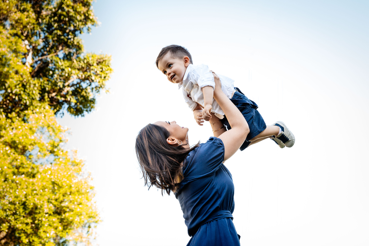 crianças infantil aline bortolini fotografia fotógrafa em garibaldi fotografia garibaldi fotografia externa fotos em família fotografia infantil vale dos vinhedos serra gaúcha porto seguro amor e afeto Essência porto seguro, virtudes, lar, família 