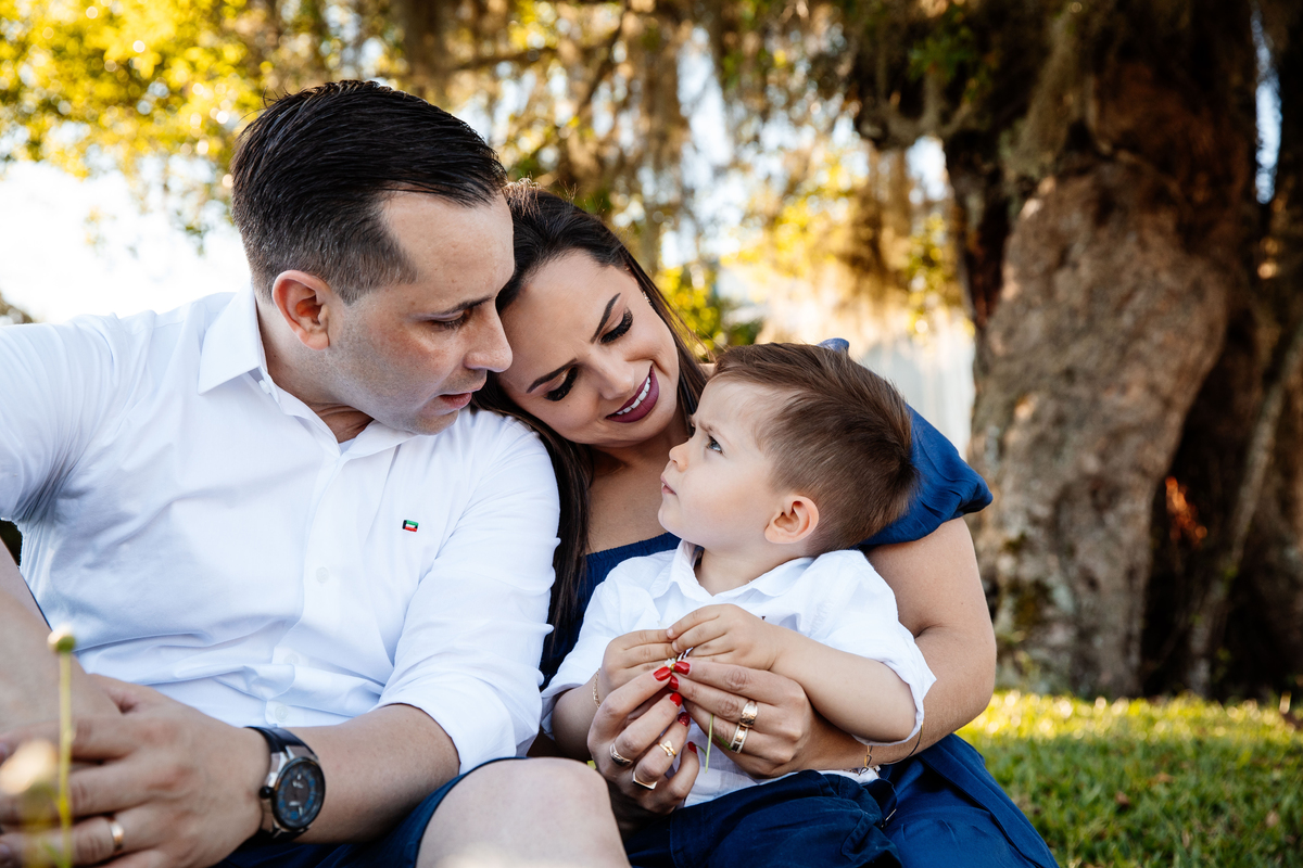 crianças infantil aline bortolini fotografia fotógrafa em garibaldi fotografia garibaldi fotografia externa fotos em família fotografia infantil vale dos vinhedos serra gaúcha porto seguro amor e afeto Essência porto seguro, virtudes, lar, família 