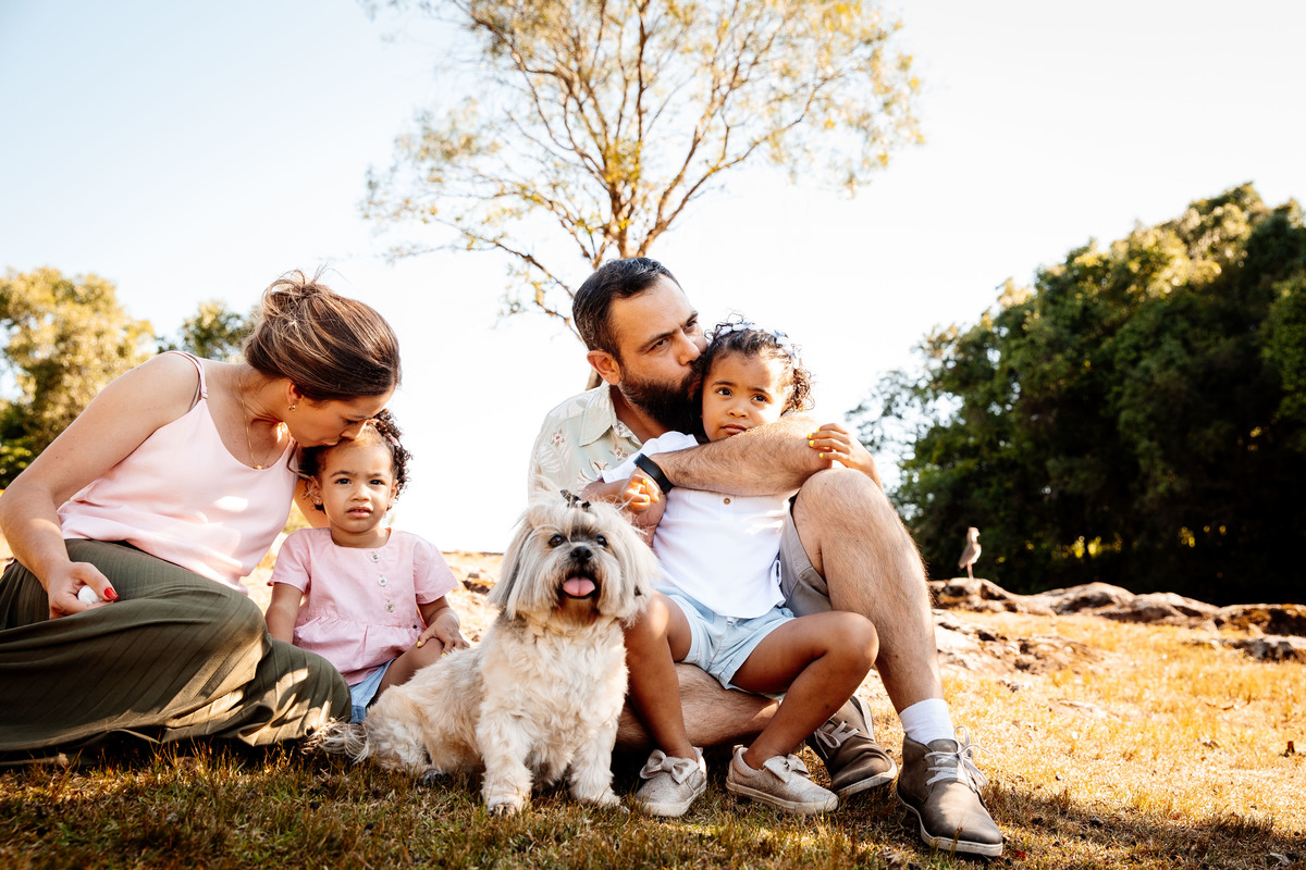 crianças infantil aline bortolini fotografia fotógrafa em garibaldi fotografia garibaldi fotografia externa fotos em família fotografia infantil vale dos vinhedos serra gaúcha porto seguro amor e afeto Essência porto seguro, virtudes, lar, família 