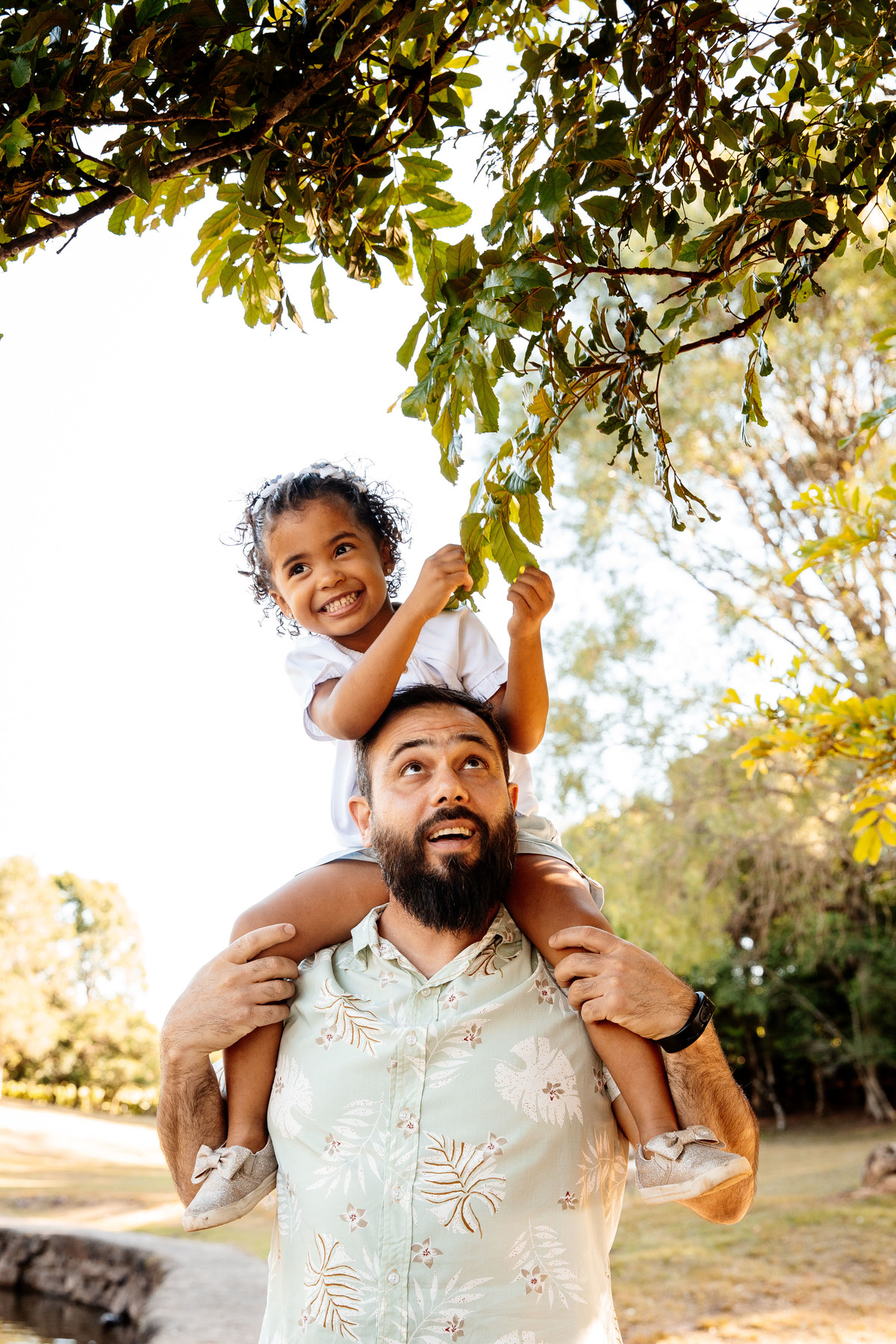 crianças infantil aline bortolini fotografia fotógrafa em garibaldi fotografia garibaldi fotografia externa fotos em família fotografia infantil vale dos vinhedos serra gaúcha porto seguro amor e afeto Essência porto seguro, virtudes, lar, família 