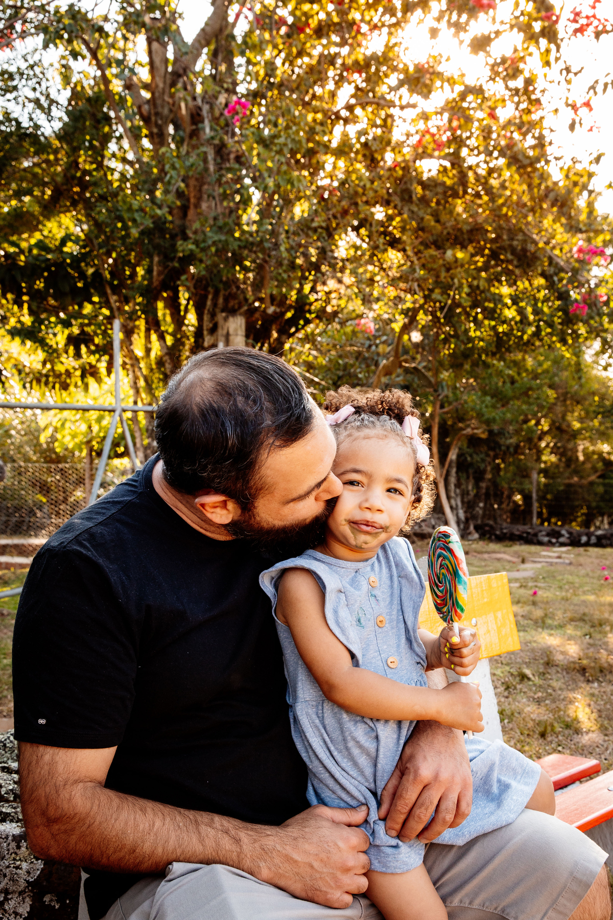crianças infantil aline bortolini fotografia fotógrafa em garibaldi fotografia garibaldi fotografia externa fotos em família fotografia infantil vale dos vinhedos serra gaúcha porto seguro amor e afeto Essência porto seguro, virtudes, lar, família 