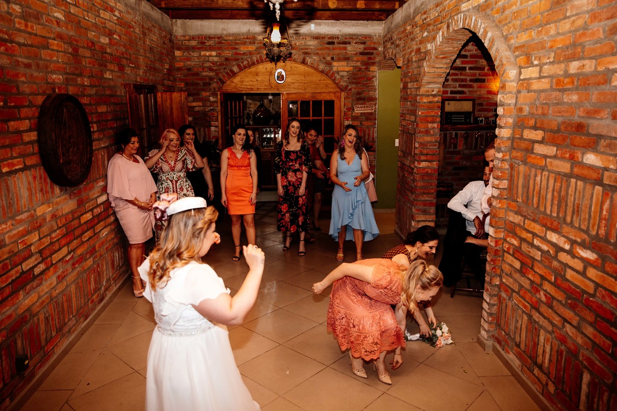 Aline Bortolini Fotografia
Fotógrafo no vale dos vinhedos
Case na Serra Gaúcha
casamento em Garibaldi 