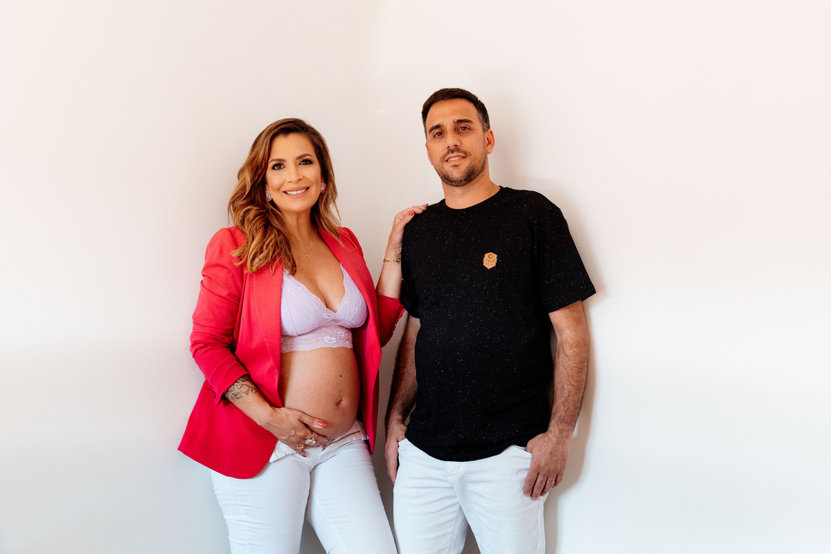 Ensaio Gestante Gestação  Bebê à Bordo Fotografia de gestante Fotógrafos em Garibaldi Fotografia em garibaldi Aline Bortolini Aline Bortolini Fotografia Fotografia em Bento Gonçalves Doce espera Fotografia no vale dos vinhedos Mãe de menino família