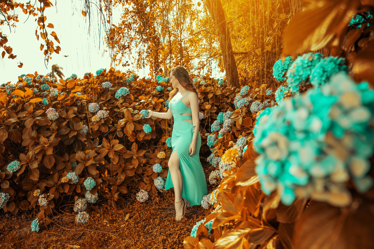 Aurora Cinabre Aline Botolini Elias Langer Aline Bortolini Fotografia Ensaio Onírico Tons quentes Ensaio fotográfico Ensaio externo Sessão de fotos Fotografia Fotógrafos em Garibaldi Garibaldi Serra Gaúcha Ensaio feminino Vale dos vinhedos Projeto de foto