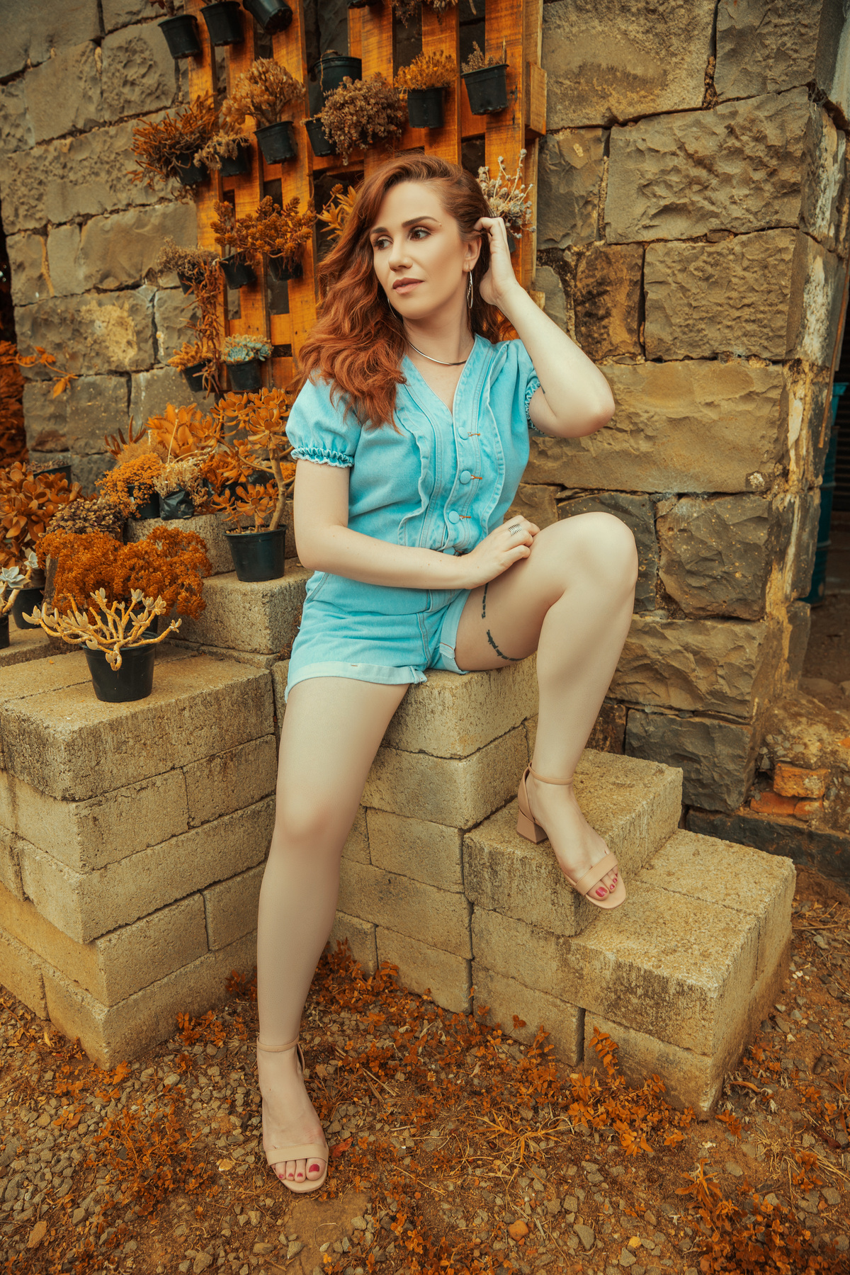 Aurora Cinabre Aline Botolini Elias Langer Aline Bortolini Fotografia Ensaio Onírico Tons quentes Ensaio fotográfico Ensaio externo Sessão de fotos Fotografia Fotógrafos em Garibaldi Garibaldi Serra Gaúcha Ensaio feminino Vale dos vinhedos Projeto de foto