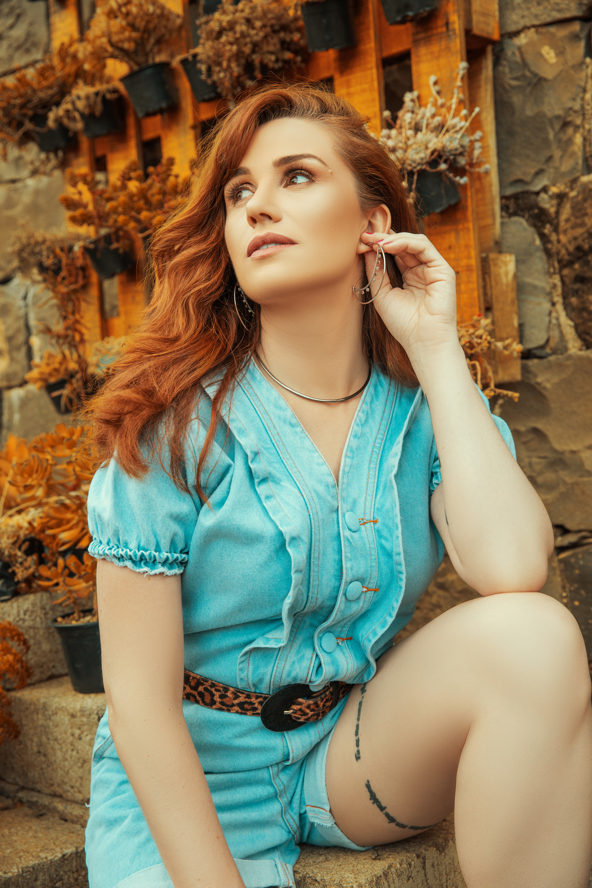 Aurora Cinabre Aline Botolini Elias Langer Aline Bortolini Fotografia Ensaio Onírico Tons quentes Ensaio fotográfico Ensaio externo Sessão de fotos Fotografia Fotógrafos em Garibaldi Garibaldi Serra Gaúcha Ensaio feminino Vale dos vinhedos Projeto de foto