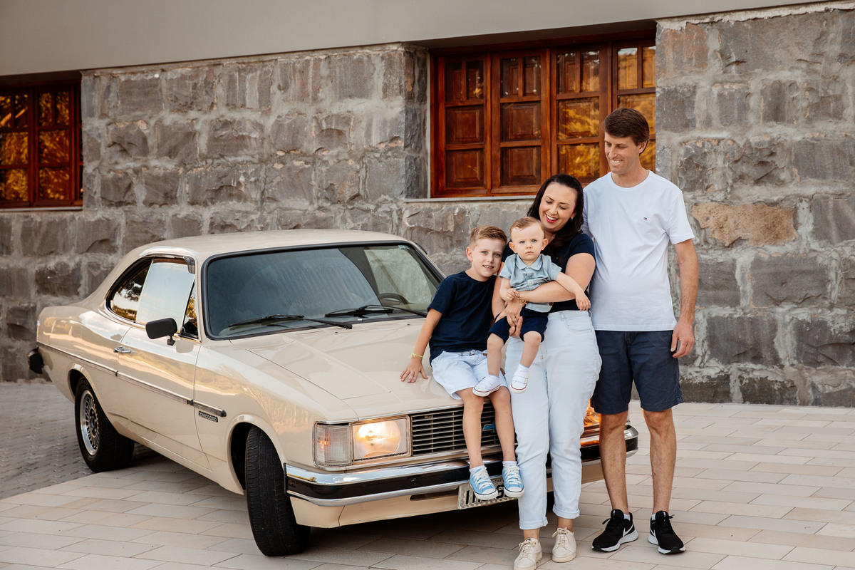 crianças infantil aline bortolini fotografia fotógrafa em garibaldi fotografia garibaldi fotografia externa fotos em família fotografia infantil vale dos vinhedos serra gaúcha porto seguro amor e afeto Essência porto seguro, virtudes, lar, família 