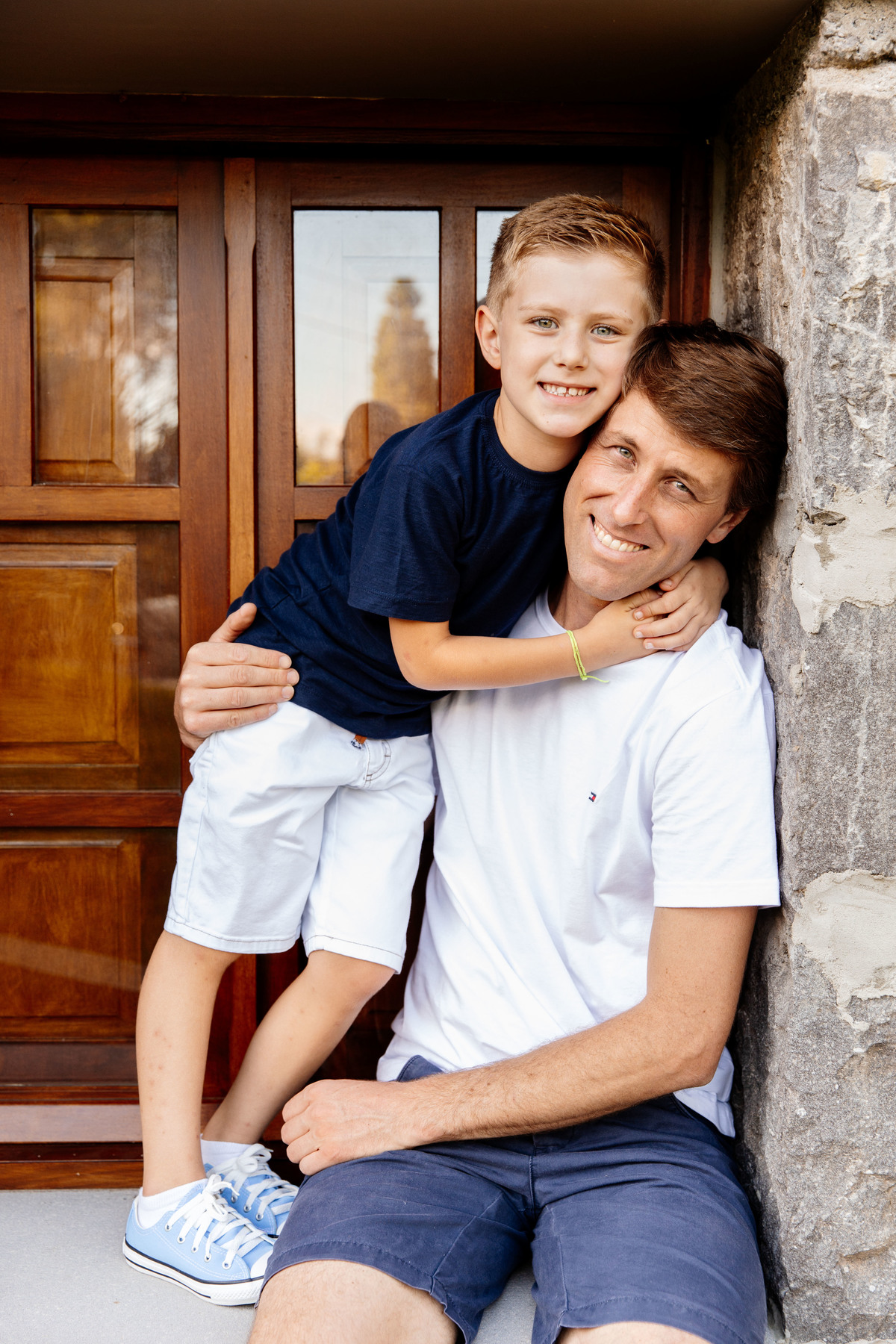 crianças infantil aline bortolini fotografia fotógrafa em garibaldi fotografia garibaldi fotografia externa fotos em família fotografia infantil vale dos vinhedos serra gaúcha porto seguro amor e afeto Essência porto seguro, virtudes, lar, família 