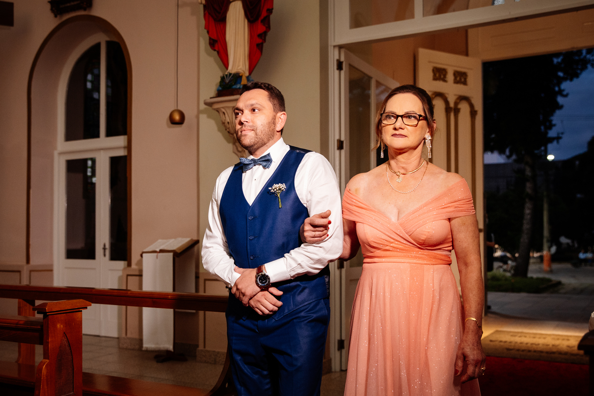 Aline Bortolini Fotografia
Fotógrafo no vale dos vinhedos
Case na Serra Gaúcha
casamento em Garibaldi 