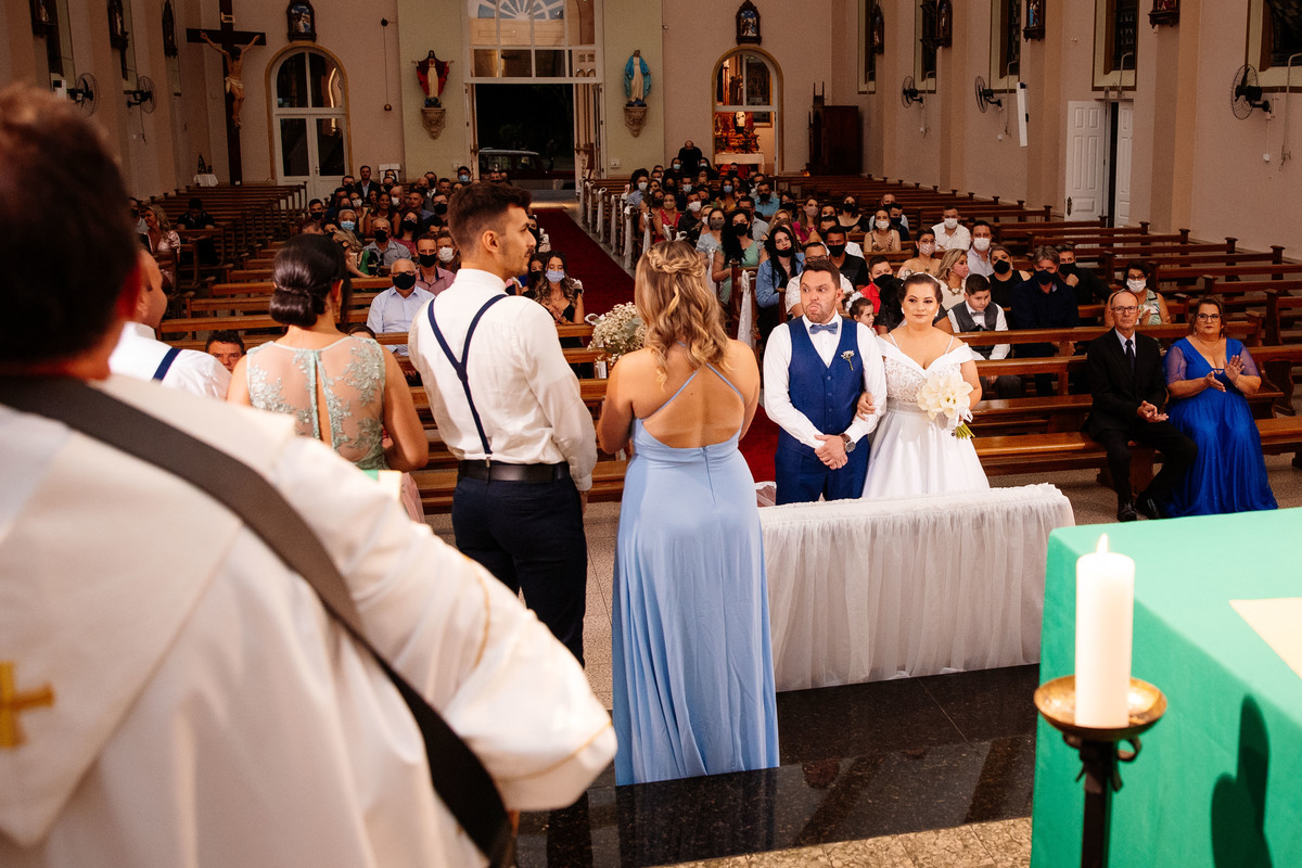 Aline Bortolini Fotografia
Fotógrafo no vale dos vinhedos
Case na Serra Gaúcha
casamento em Garibaldi 