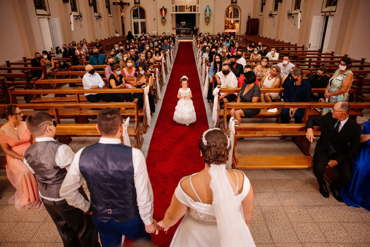 Aline Bortolini Fotografia
Fotógrafo no vale dos vinhedos
Case na Serra Gaúcha
casamento em Garibaldi 