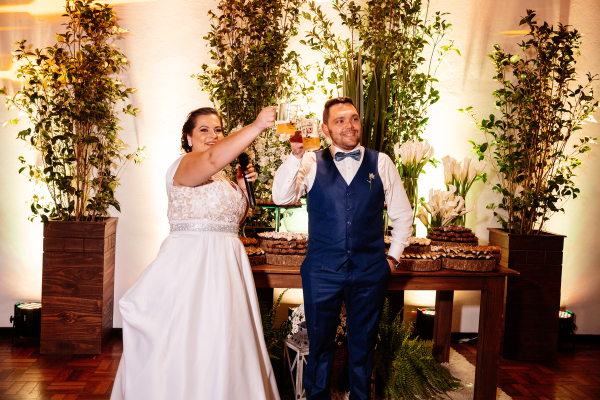 Aline Bortolini Fotografia
Fotógrafo no vale dos vinhedos
Case na Serra Gaúcha
casamento em Garibaldi 