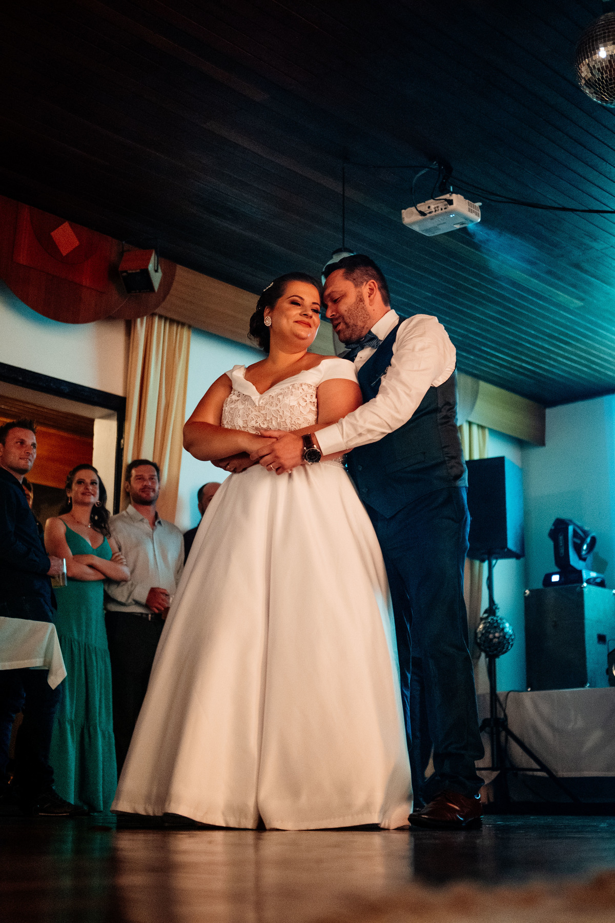 Aline Bortolini Fotografia
Fotógrafo no vale dos vinhedos
Case na Serra Gaúcha
casamento em Garibaldi 