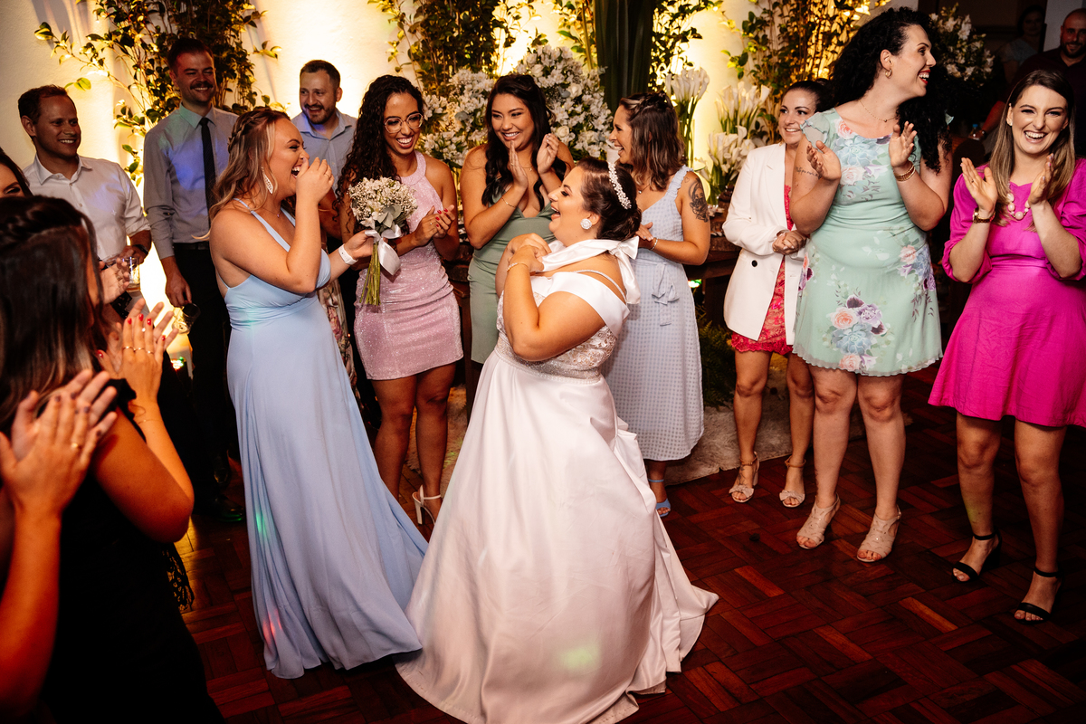 Aline Bortolini Fotografia
Fotógrafo no vale dos vinhedos
Case na Serra Gaúcha
casamento em Garibaldi 