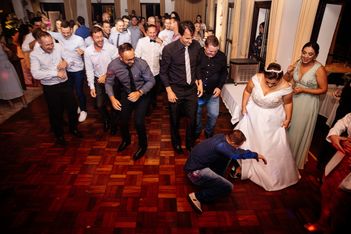 Aline Bortolini Fotografia
Fotógrafo no vale dos vinhedos
Case na Serra Gaúcha
casamento em Garibaldi 