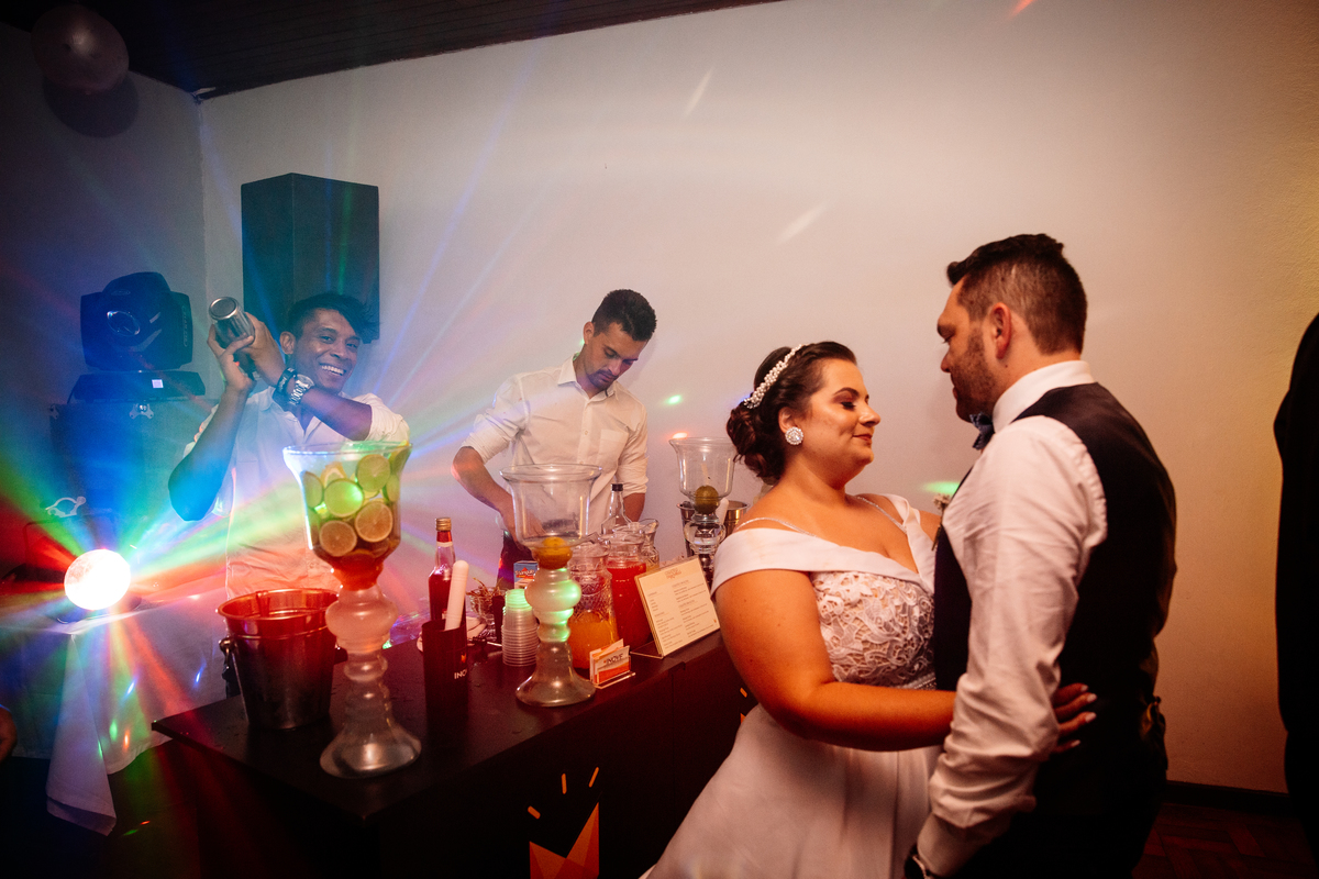 Aline Bortolini Fotografia
Fotógrafo no vale dos vinhedos
Case na Serra Gaúcha
casamento em Garibaldi 