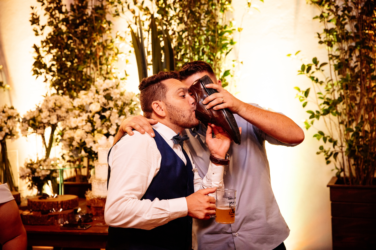 Aline Bortolini Fotografia
Fotógrafo no vale dos vinhedos
Case na Serra Gaúcha
casamento em Garibaldi 