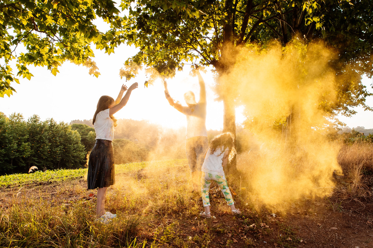 crianças infantil aline bortolini fotografia fotógrafa em garibaldi fotografia garibaldi fotografia externa fotos em família fotografia infantil vale dos vinhedos serra gaúcha porto seguro amor e afeto Essência porto seguro, virtudes, lar, família 