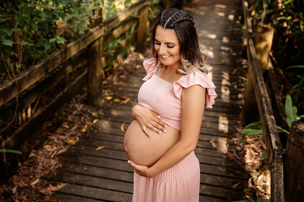 Ensaio Gestante Gestação  Bebê à Bordo Fotografia de gestante Fotógrafos em Garibaldi Fotografia em garibaldi Aline Bortolini Aline Bortolini Fotografia Fotografia em Bento Gonçalves Doce espera Fotografia no vale dos vinhedos Mãe de menino família