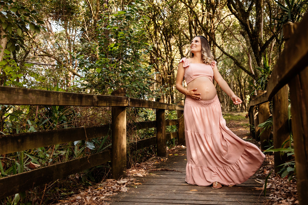 Ensaio Gestante Gestação  Bebê à Bordo Fotografia de gestante Fotógrafos em Garibaldi Fotografia em garibaldi Aline Bortolini Aline Bortolini Fotografia Fotografia em Bento Gonçalves Doce espera Fotografia no vale dos vinhedos Mãe de menino família