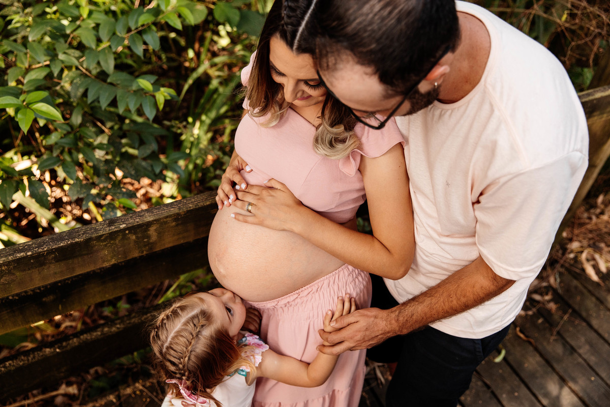 Ensaio Gestante Gestação  Bebê à Bordo Fotografia de gestante Fotógrafos em Garibaldi Fotografia em garibaldi Aline Bortolini Aline Bortolini Fotografia Fotografia em Bento Gonçalves Doce espera Fotografia no vale dos vinhedos Mãe de menino família