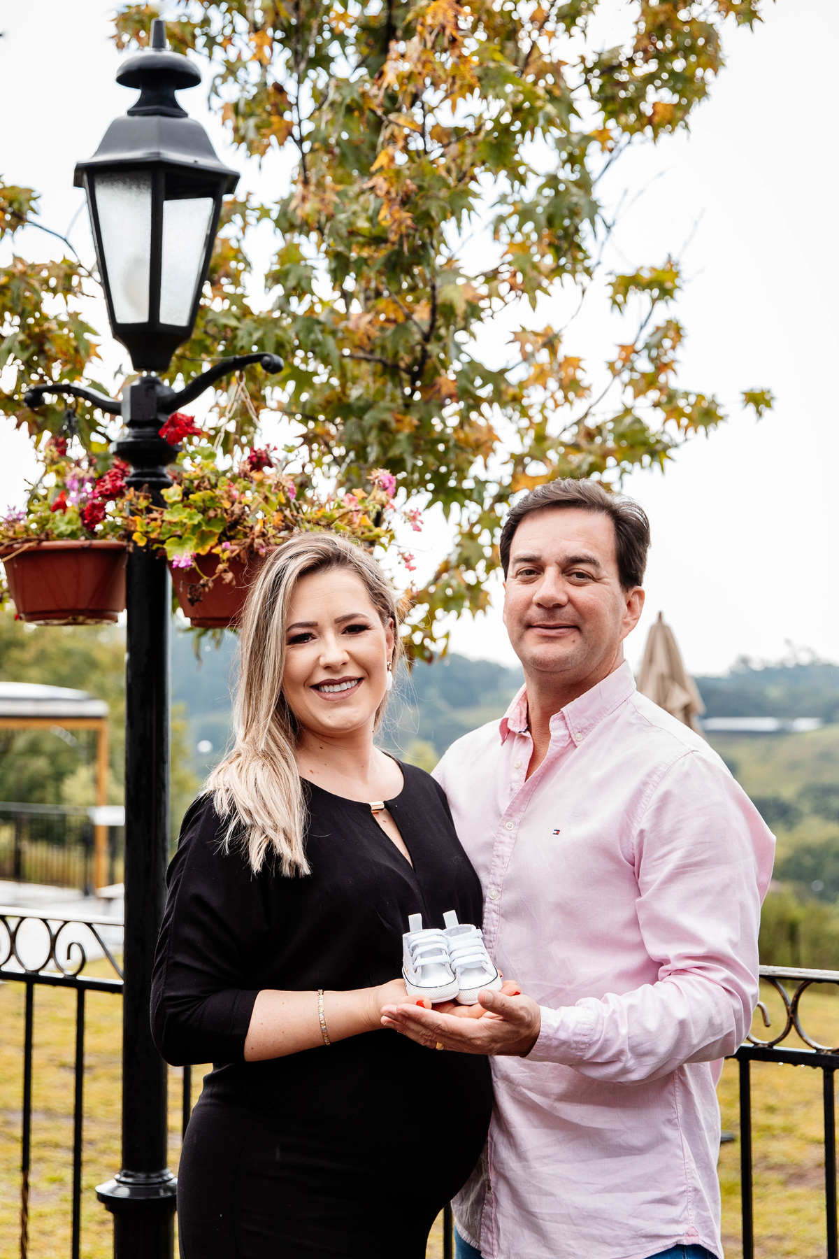 Ensaio Gestante Gestação  Bebê à Bordo Fotografia de gestante Fotógrafos em Garibaldi Fotografia em garibaldi Aline Bortolini Aline Bortolini Fotografia Fotografia em Bento Gonçalves Doce espera Fotografia no vale dos vinhedos Mãe de menino família