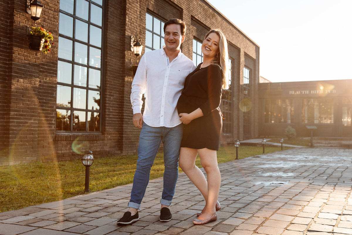 Ensaio Gestante Gestação  Bebê à Bordo Fotografia de gestante Fotógrafos em Garibaldi Fotografia em garibaldi Aline Bortolini Aline Bortolini Fotografia Fotografia em Bento Gonçalves Doce espera Fotografia no vale dos vinhedos Mãe de menino família