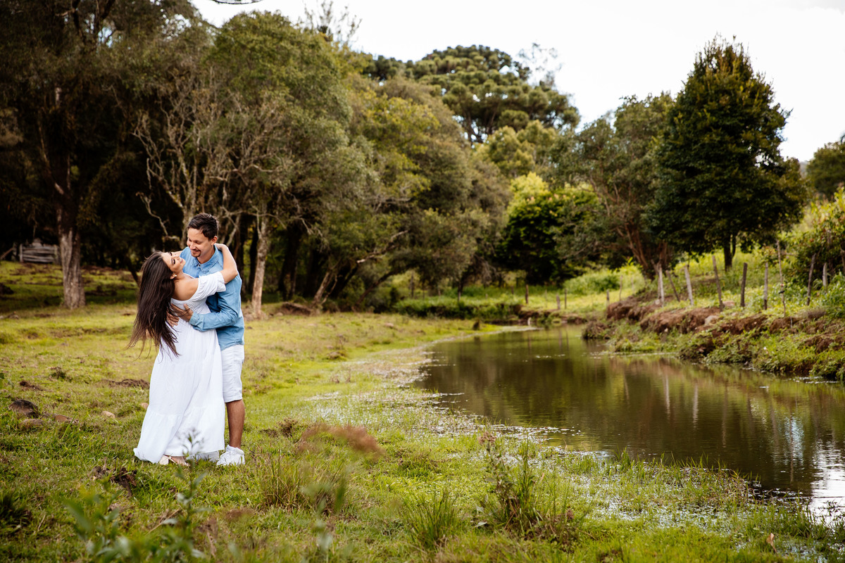 pré casamento
Ensaio de casal
Aline Bortolini Fotografia
Fotógrafo no vale dos vinhedos
Case na Serra Gaúcha