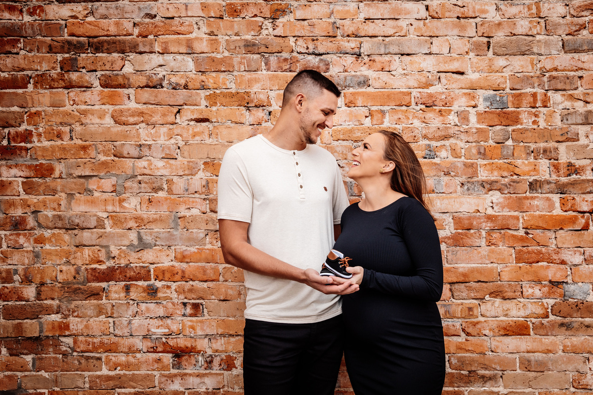 Ensaio Gestante Gestação  Bebê à Bordo Fotografia de gestante Fotógrafos em Garibaldi Fotografia em garibaldi Aline Bortolini Aline Bortolini Fotografia Fotografia em Bento Gonçalves Doce espera Fotografia no vale dos vinhedos Mãe de menino família