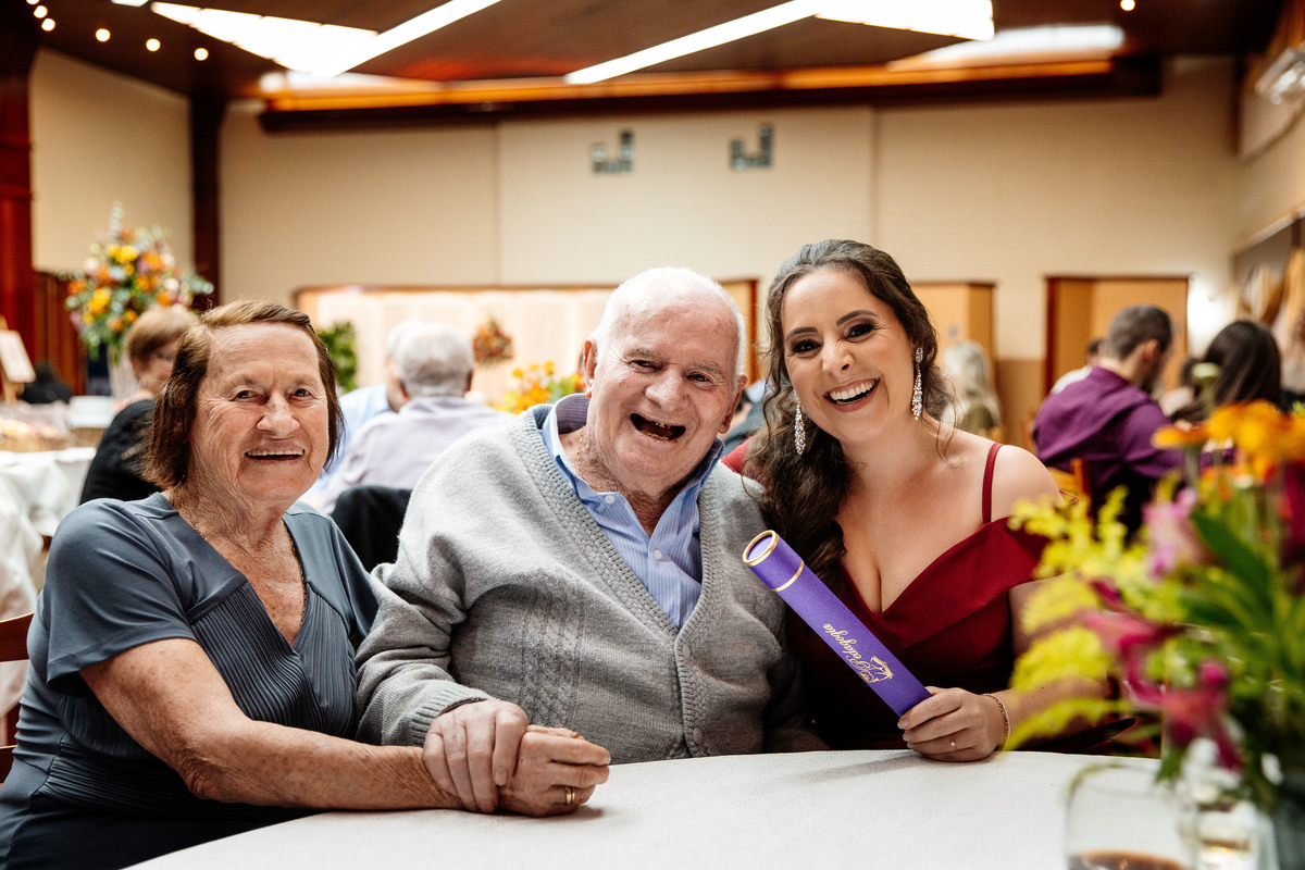 Formatura colação de grau fotografia de formatura festa de formatura  aline bortolini fotografia eventos vale dos vinhedos garibaldi bento gonçalves Carlos Barbosa arquitetura