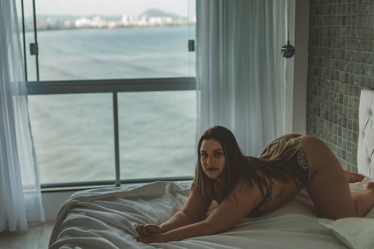 ensaio-sensual-boudoir-santos-vista-mar-feminino