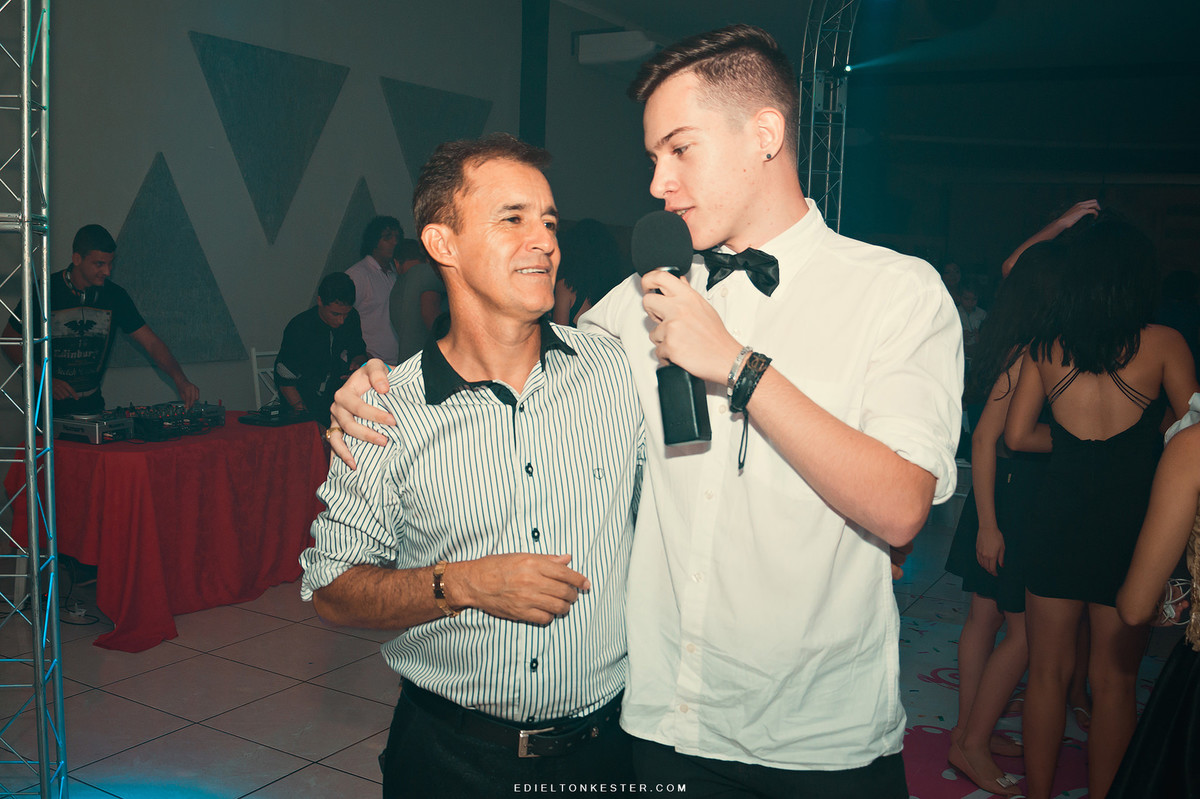 entrevistando pai da aniversariante