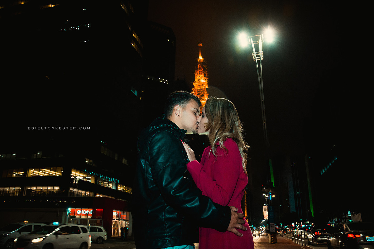 noivos em ensaio pre casamento em sao paulo pelo fotografo edielton kester