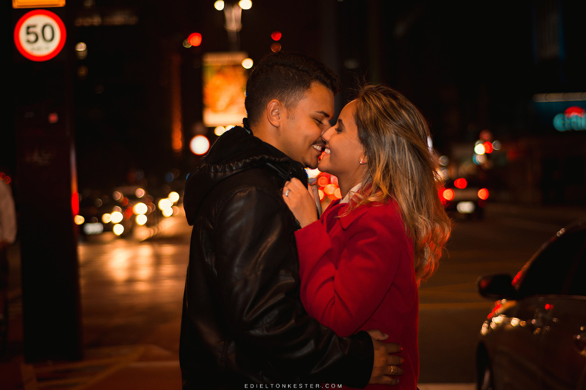 noivos em ensaio pre casamento em sao paulo pelo fotografo edielton kester
