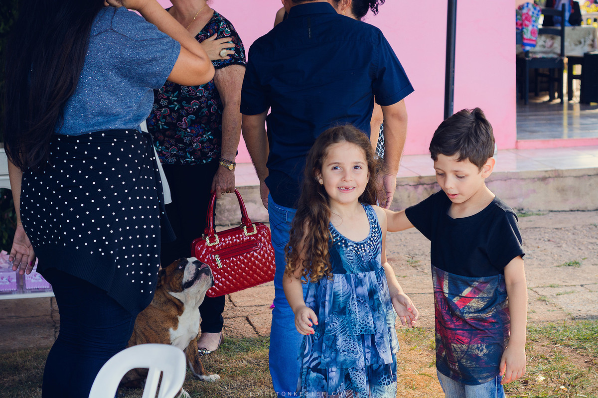 crianças em aniversário  infantil da laiza 1 aninho
