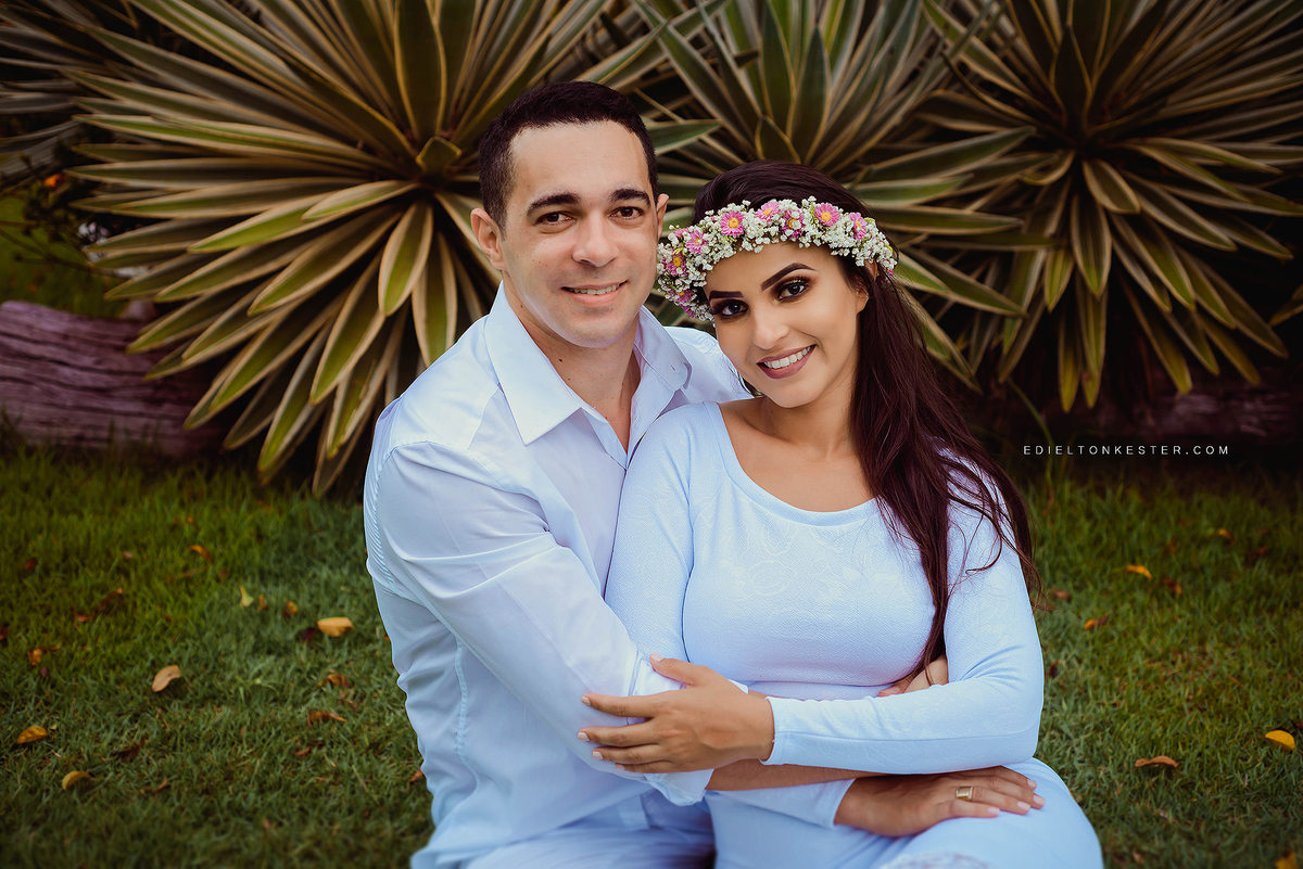 noivos em ensaio pre casamento