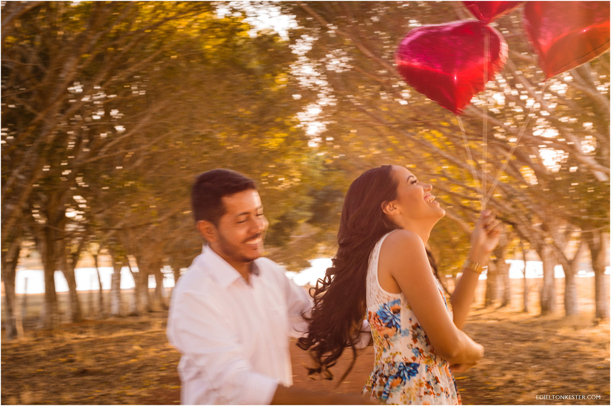 casal pre casamento, fotos de casal, fotos de noivado, casal feliz, pre casamento