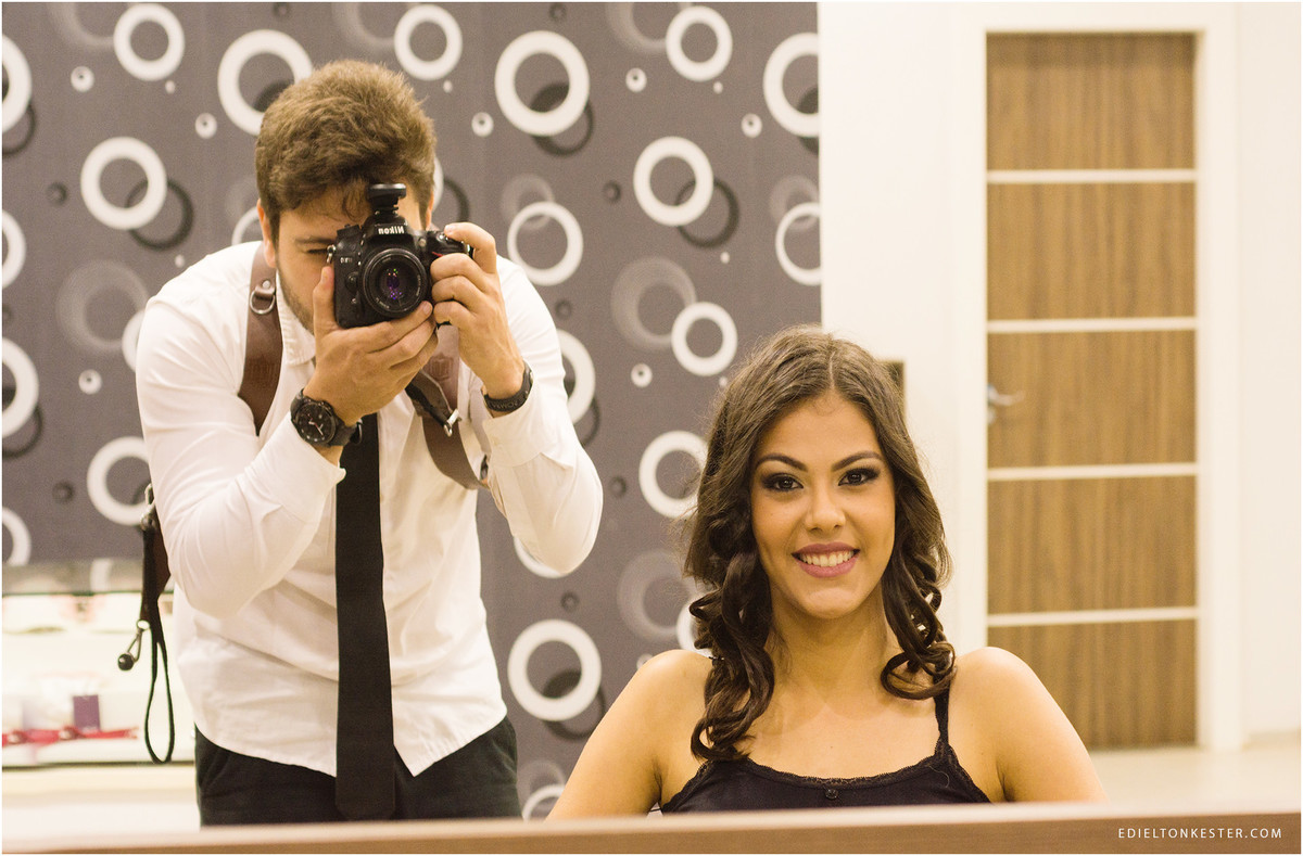 fotografo de casamentos e familias edielton kester em foto com aniversariante em festa de 15 anos fotografos de rondonia