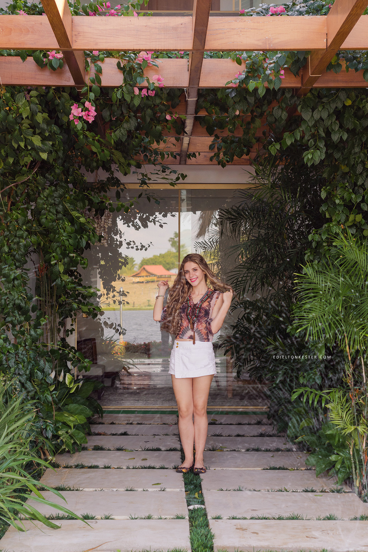 ensaio de 15 anos realizado na fazenda cassol pelo fotografo edielton kester de rolim de moura rondonia