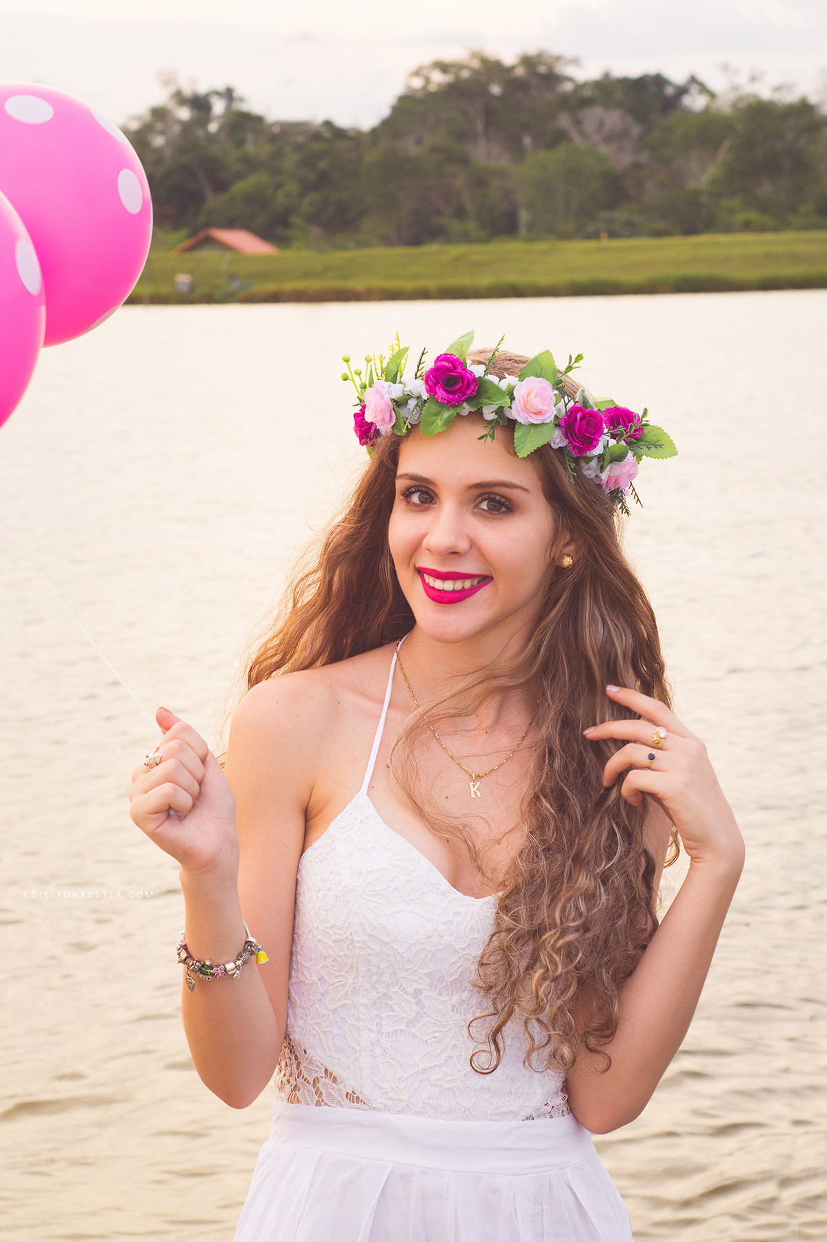 15 anos com cooa e baloes realizado na fazenda cassol pelo fotografo edielton kester de rolim de moura rondonia