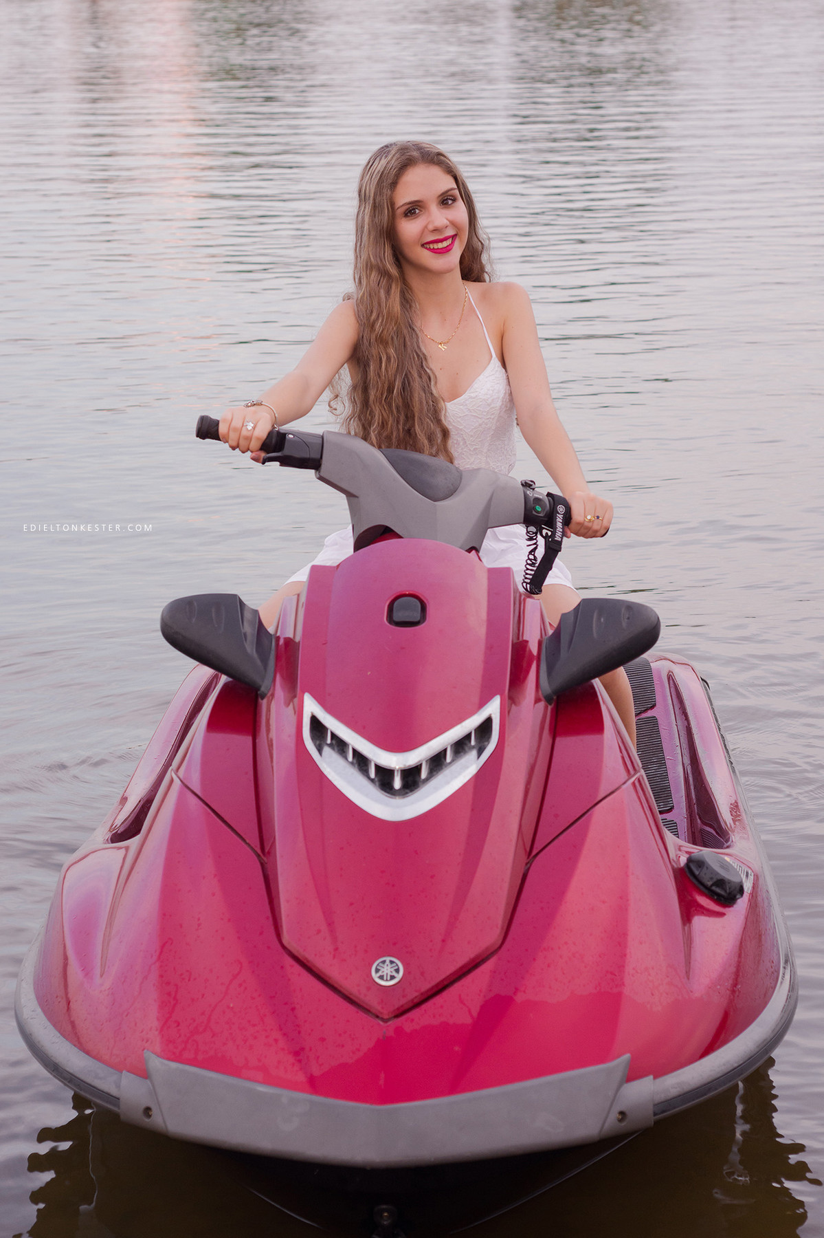 ensaio de 15 anos realizado na fazenda cassol pelo fotografo edielton kester de rolim de moura rondonia