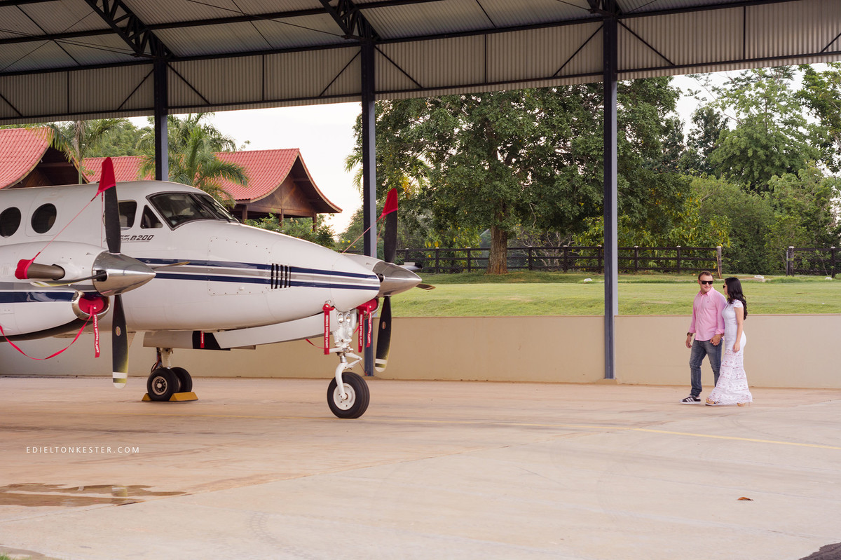 ensaio de casal feito na fazenda kajussol pelo fotografo de casamentos e familias edielton kester de rondonia ro