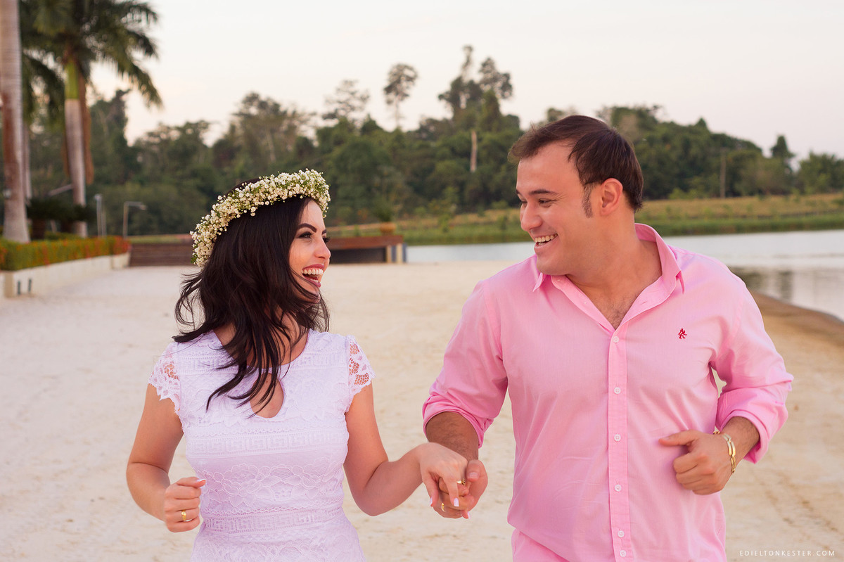 ensaio de casal feito na fazenda kajussol pelo fotografo de casamentos e familias edielton kester de rondonia ro
